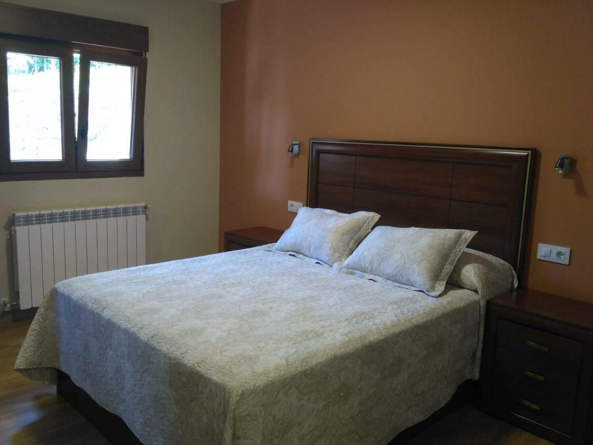 Apartamentos Camino Santo Toribio Mieses Екстериор снимка