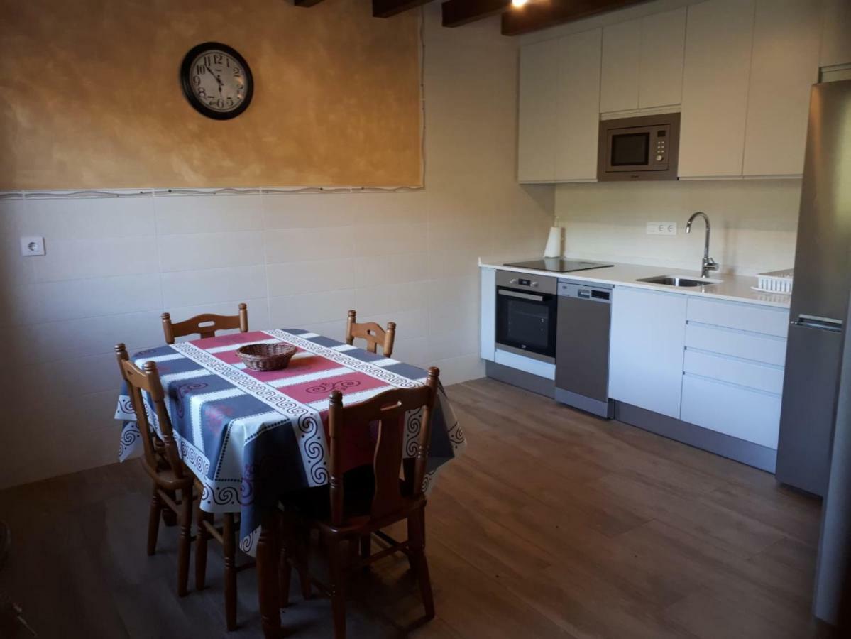 Apartamentos Camino Santo Toribio Mieses Екстериор снимка